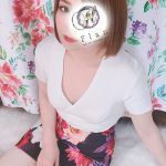 4/13(火)♪新人『みお』15：00～デビュー☆